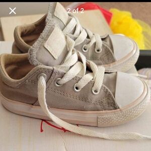Toddler Size 8 Gray Converse